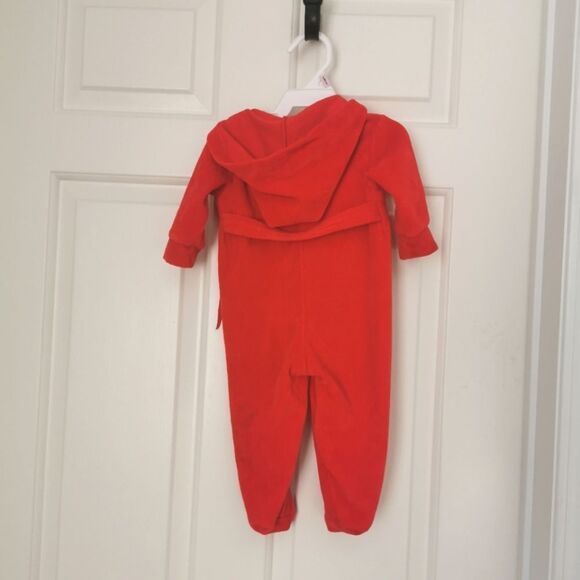 2/$30 Pierre Cardin red jumpsuit - Picture 4 of 4